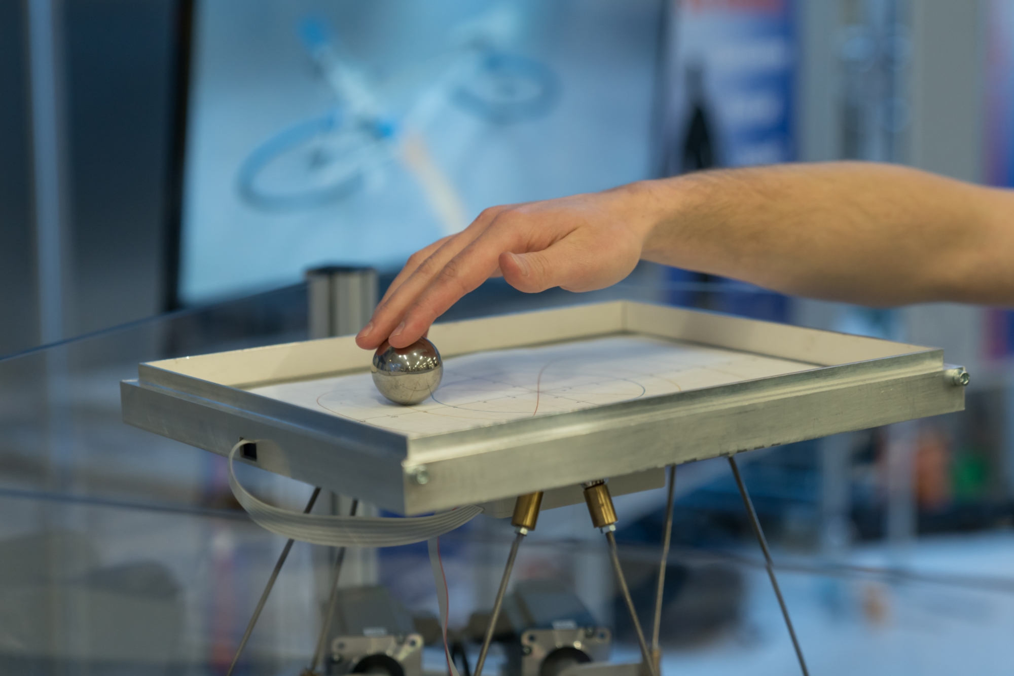 Experiment beim Tag der Wissenschaft an der Universität Stuttgart